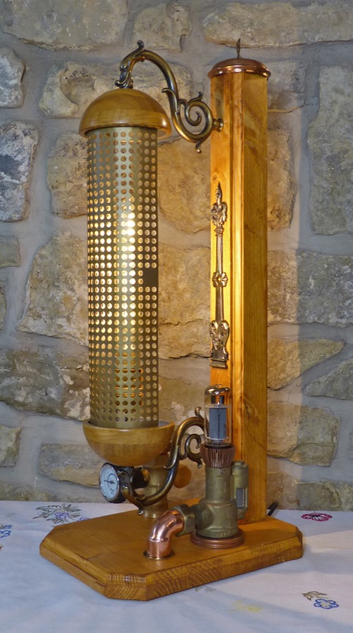 Steampunk Lamp 48_0409_900.jpg